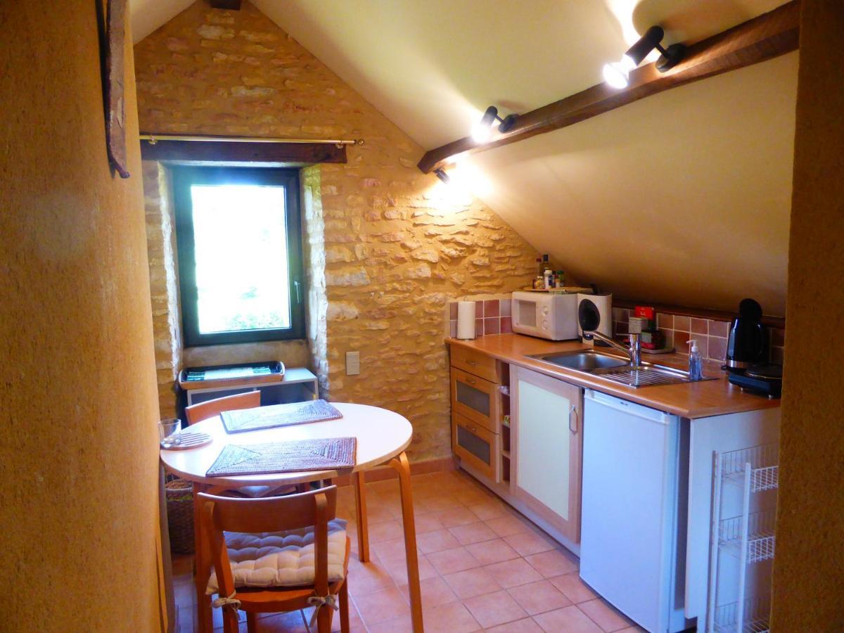 Studio De Charme Romarin Villa Saint-Crépin-et-Carlucet Buitenkant foto